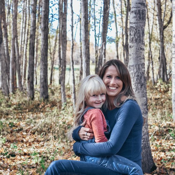 Profile Picture of Christina Zorn (@christina_zorn) on Poshmark