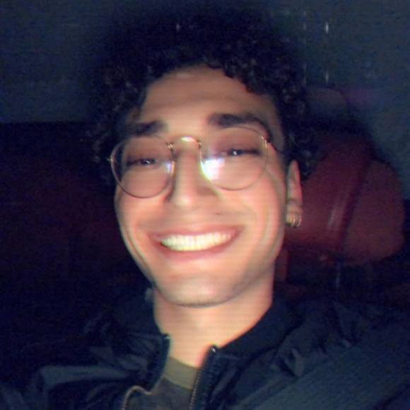 Profile Picture of Hussein Azab (@azabio) on Poshmark