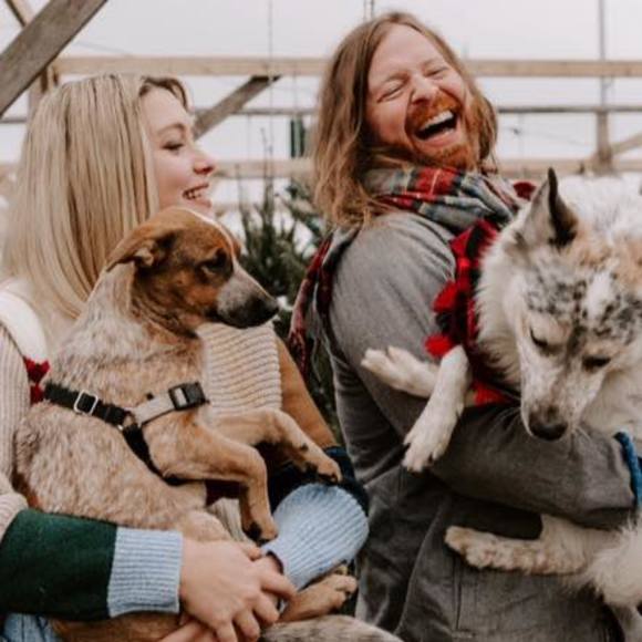 Profile Picture of Sara alice Salmon (@alicesatanfish) on Poshmark