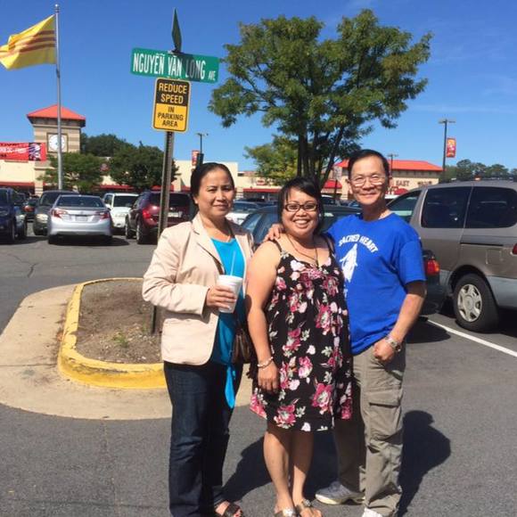 Profile Picture of Dung Ngo (@binhvu2000) on Poshmark