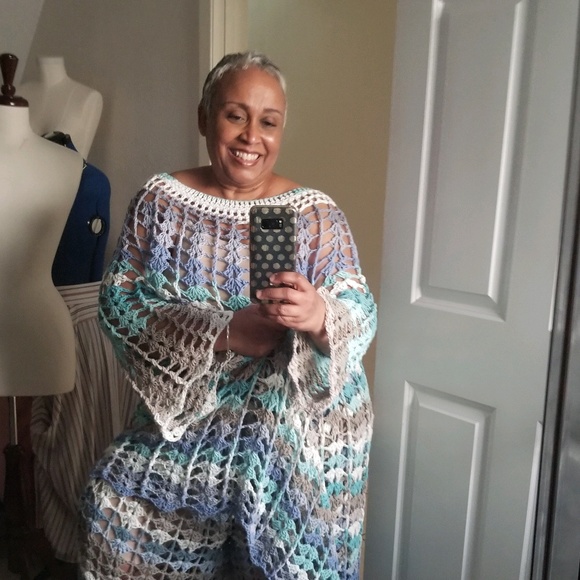 Profile Picture of Deborah Armstrong (@urban2boho) on Poshmark