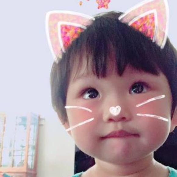 Profile Picture of Weijia Wang (@cestlavieww) on Poshmark