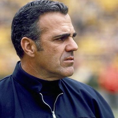 Profile Picture of Ara Parseghian (@CoachParseghian) on Twitter