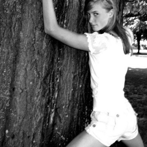 Profile Picture of Mackenzie Field (@409008301) on Myspace