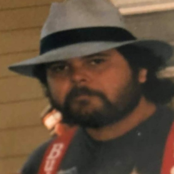 Profile Picture of Mark Heiser (@mark_heiser) on Poshmark
