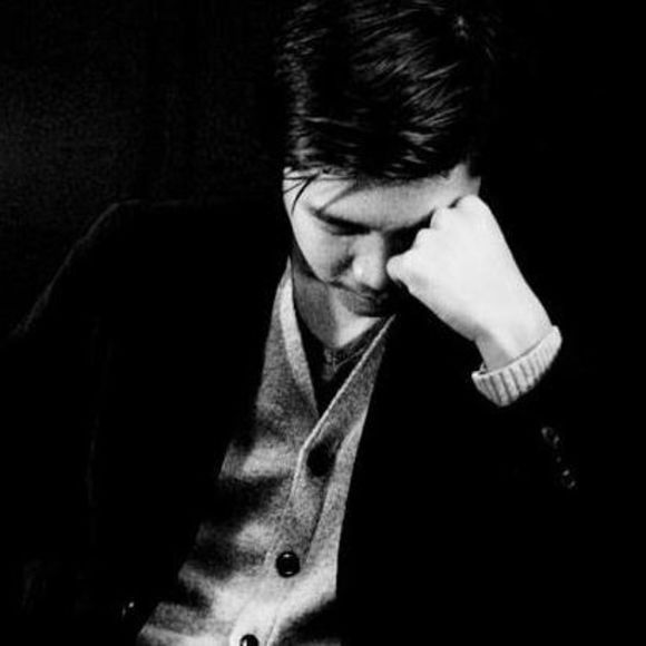 Profile Picture of Michael Lin (@michaellin104) on Poshmark