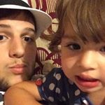 Profile Picture of robert mihalyi (@hiyaimruup) on Instagram