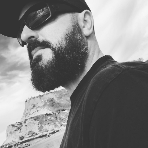 Profile Picture of Andrew Coulombe (@arcoulombe1) on Poshmark