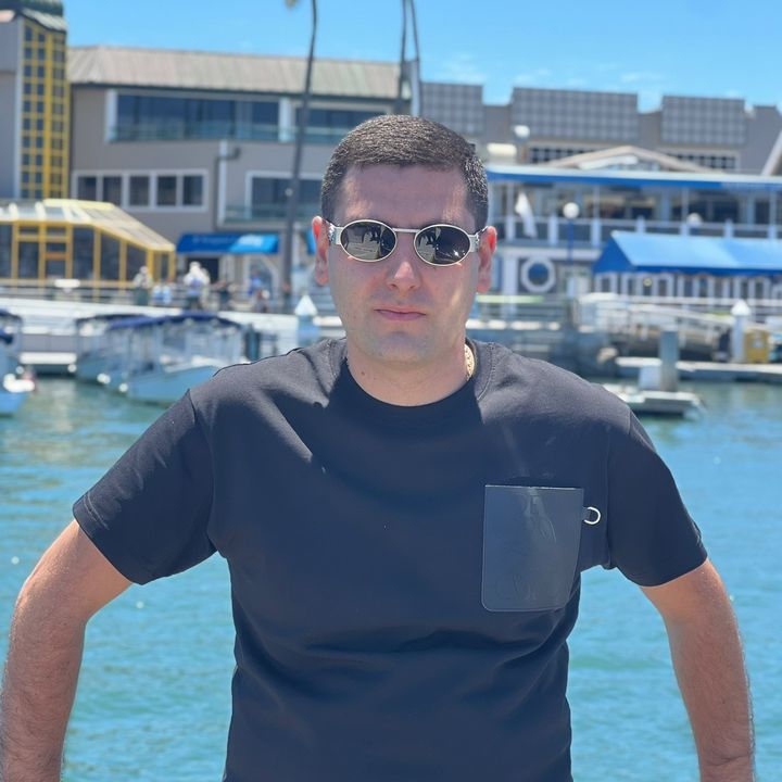 Profile Picture of Michael Tomson (@michaeltomson0) on Tiktok