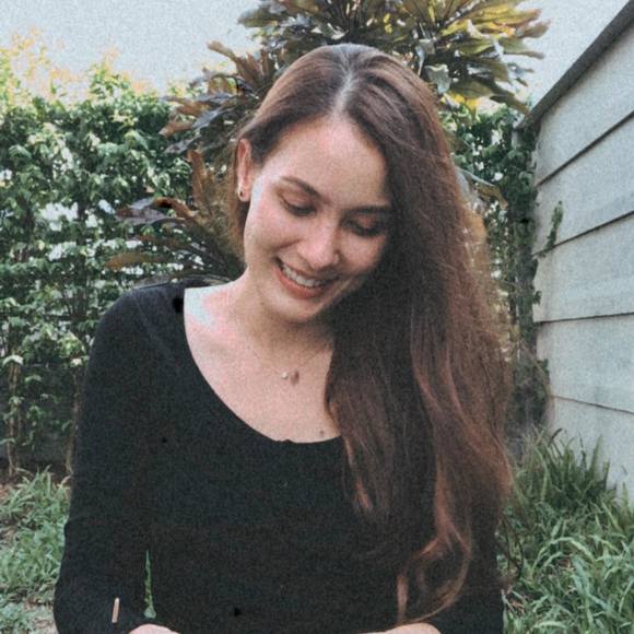 Bui Heruth - Poshmark Profile Picture of Bui Heruth (@buiheruth) on Poshmark