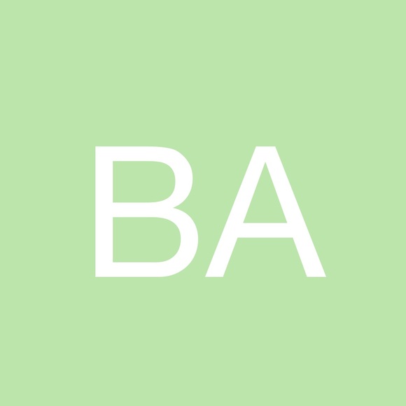 Profile Picture of Baherhaeh Aehaehesth (@aerhaerh35hw45h) on Poshmark