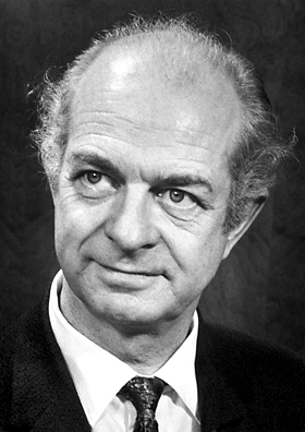 Profile Picture of Linus Pauling - Wikipediaon Wikipedia