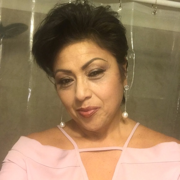 Profile Picture of Lucia Madrigal (@1mammabear) on Poshmark