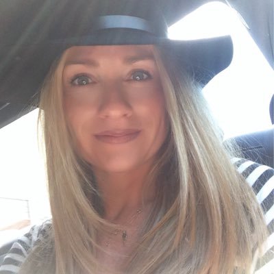 Profile Picture of ALEXANDRA BRUCKER (@arucker06) on Twitter