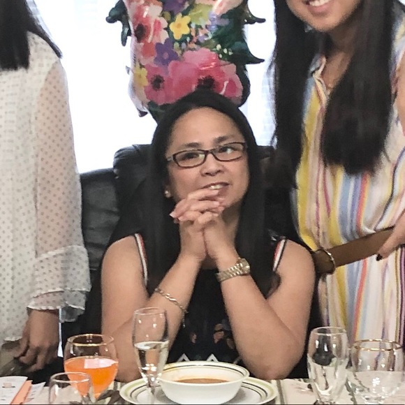 Profile Picture of Cyd Rodriguez (@cydrodriguez) on Poshmark