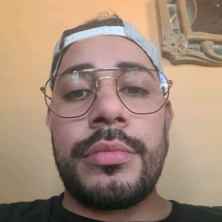 Profile Picture of Eli Robertson (@robery13) on Tiktok