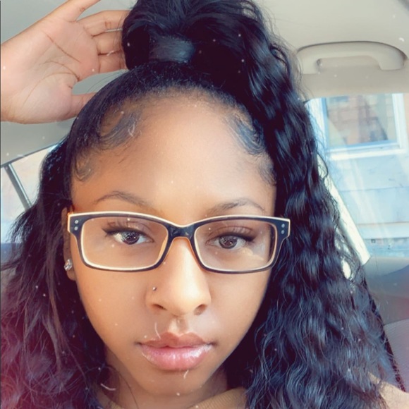 Profile Picture of Coryn Garrett (@ryneyana) on Poshmark