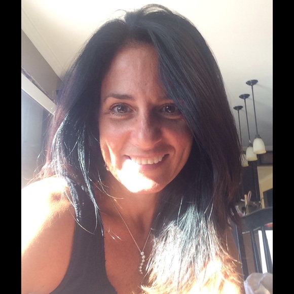 Profile Picture of Trish Macchio (@tmacchio) on Poshmark