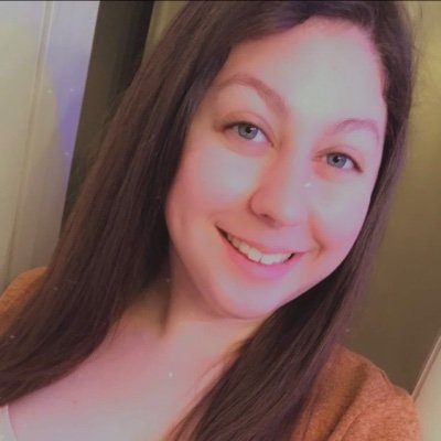 Profile Picture of Amanda Bennett (@AmandaReneBenn) on Twitter