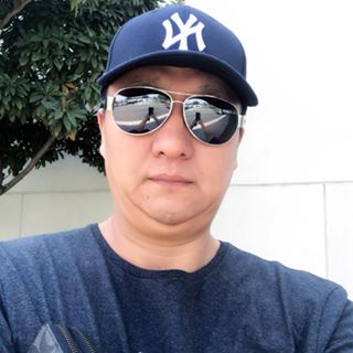 Profile Picture of Hongwei Zheng (@hongwei.zheng.399) on Facebook