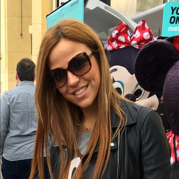 Profile Picture of Yasaman Rezazadeh (@yasamanrz) on Poshmark