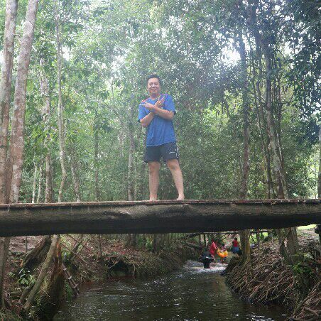 Profile Picture of Edward Zwageri (@edwardzwageri) on Tiktok