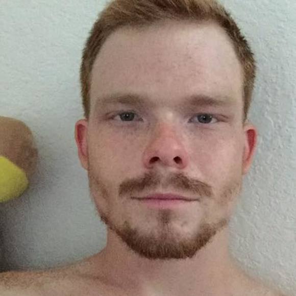 Profile Picture of Richard Tomek (@richardtomek44) on Poshmark