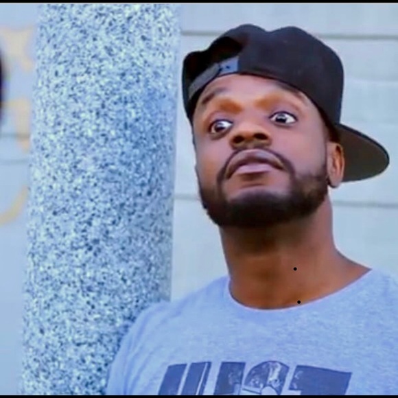 Profile Picture of Jonathan Garrett (@dubs631) on Poshmark