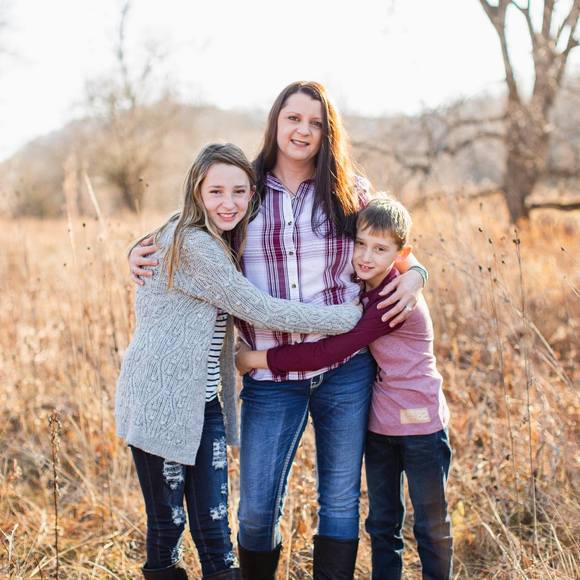 Carmen Bechel - Poshmark Profile Picture of Carmen Bechel (@carmenbechel) on Poshmark