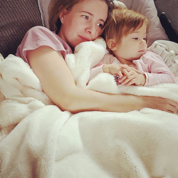 Profile Picture of Lucy Sampson (@lucylj) on Poshmark