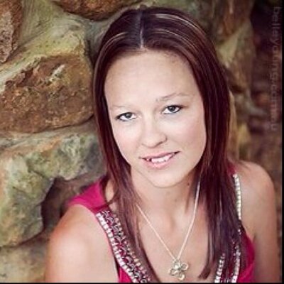 Profile Picture of Cassandra Barrett (@CassandraB1988) on Twitter