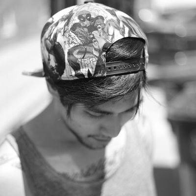 Profile Picture of Andy Dinh (@adinh21) on Twitter