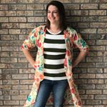 Profile Picture of LuLaRoe Julie McCloskey (@lularoejuliemccloskey) on Instagram