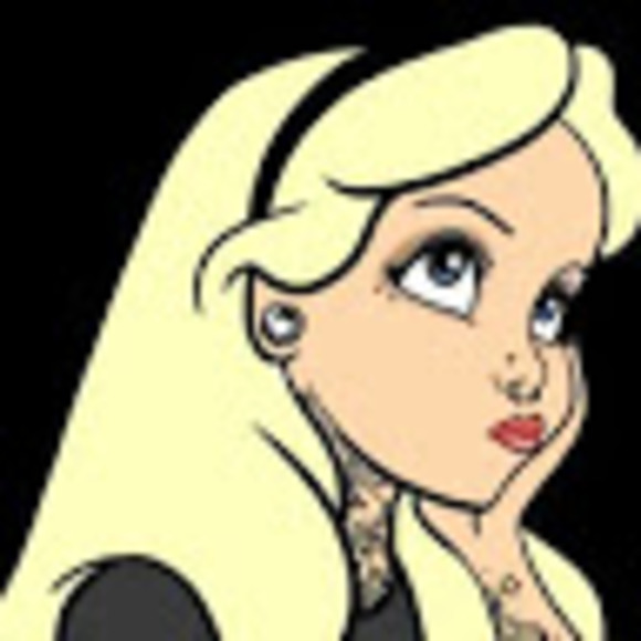 Profile Picture of Jeanette Ferdig (@jeanetteferdig) on Poshmark