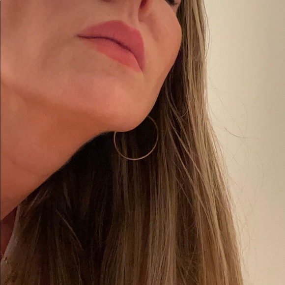 Profile Picture of Gabriela Emamjomeh (@gigiclothes369) on Poshmark