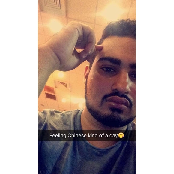 Profile Picture of Omar Siddiqui (@omar9595) on Poshmark