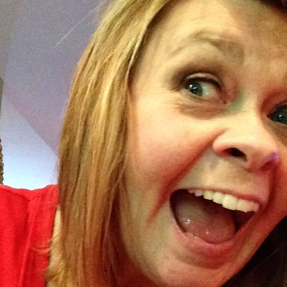 Profile Picture of Jeanna Graf (@jmgraf) on Poshmark