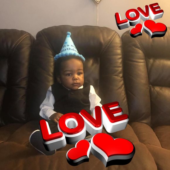 Profile Picture of Amira Adam (@amira_adam10) on Poshmark