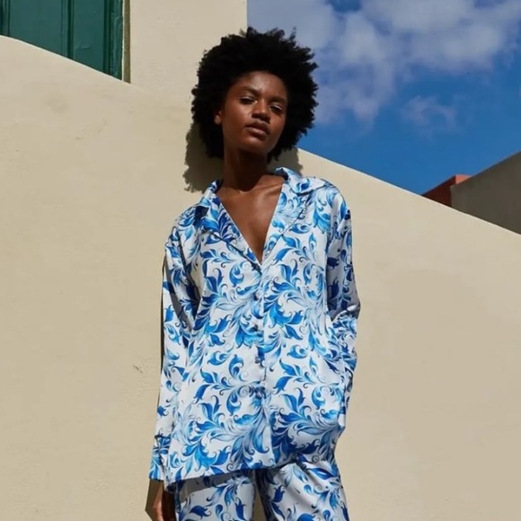 Profile Picture of Satchid Macharia (@versatchiie) on Poshmark