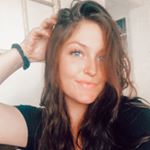 Profile Picture of Elizabeth Randall (@lizzrandall) on Instagram