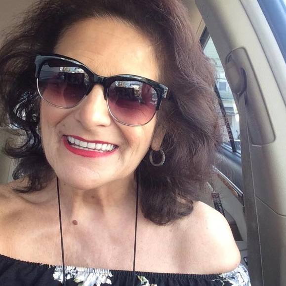 Profile Picture of Carol Smallen (@lodigirl) on Poshmark