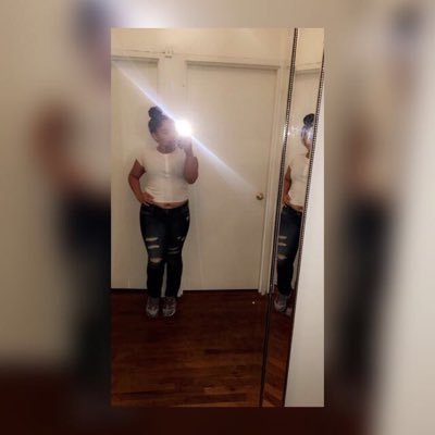 Profile Picture of Amelia Cabrera (@lil_Dominican1) on Twitter