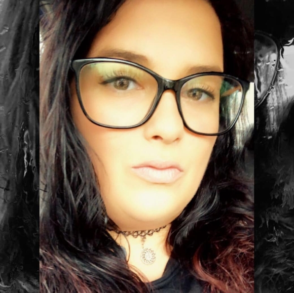Profile Picture of Alexandra Tisone (@atisone) on Poshmark
