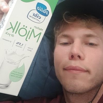 Profile Picture of Adam Nilsson (@AddeKingBling) on Twitter