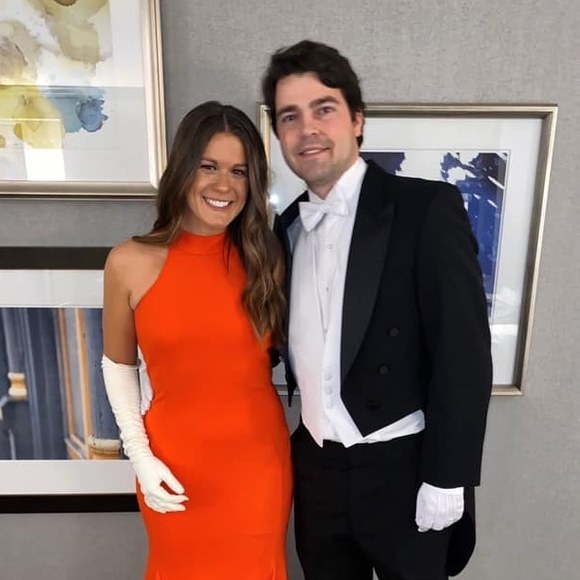 Profile Picture of Lindsey Lootens (@x3lindzzxx) on Poshmark