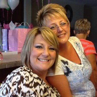 Profile Picture of Lora Cobb (@CobbLora) on Twitter