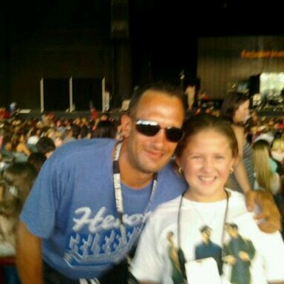 Profile Picture of Derek Harrington (@DSH73) on Twitter