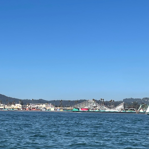 Profile Picture of Simon Richard (@sirich24) on Poshmark