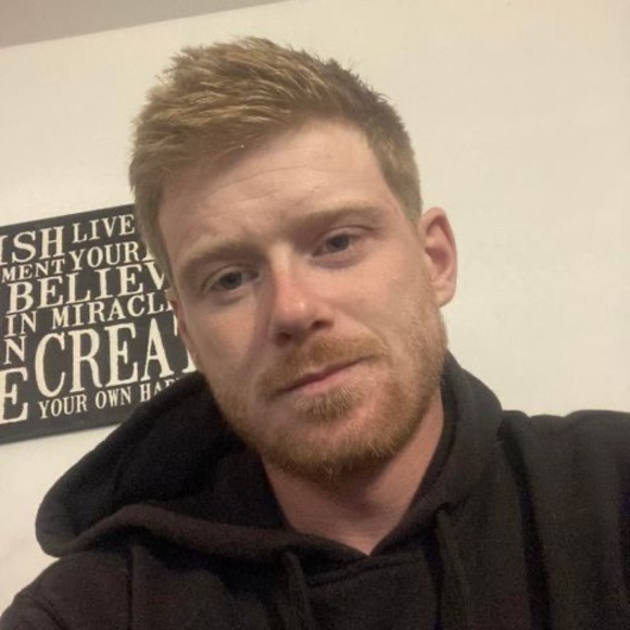 Profile Picture of Jesse Carson (@partytime5551) on Poshmark