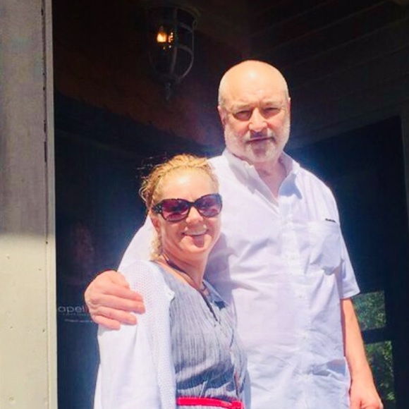 Profile Picture of Holly Ehrie (@hollyehrie) on Poshmark